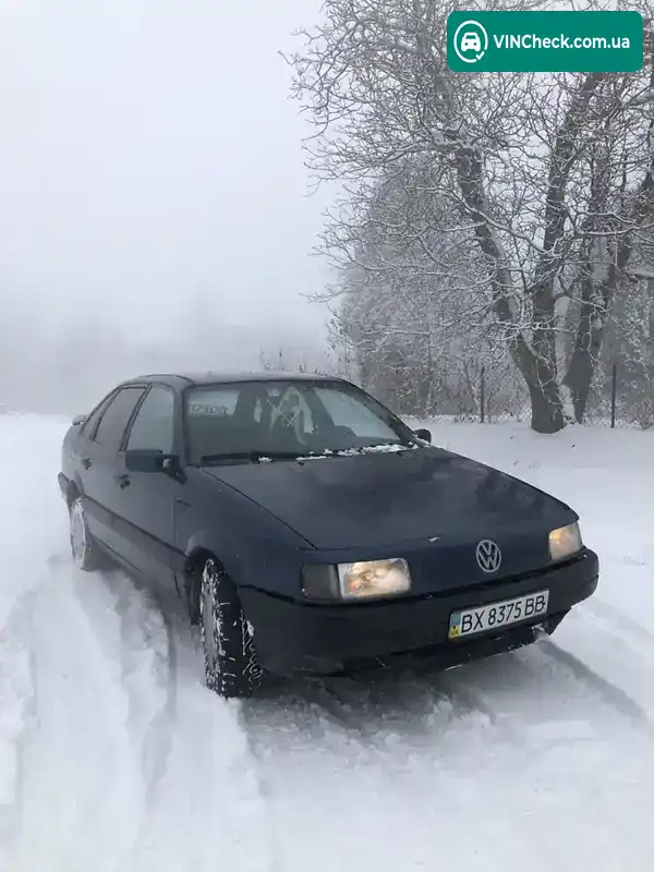 Volkswagen Passat 1989, фото з оголошення 2 з 10, VIN WVWZZZ31ZKE034273