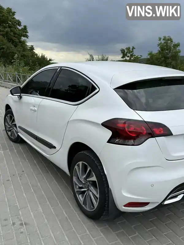 Citroen DS4 2012, фото з оголошення 2 з 13, VIN VF7NX5FEACY599478