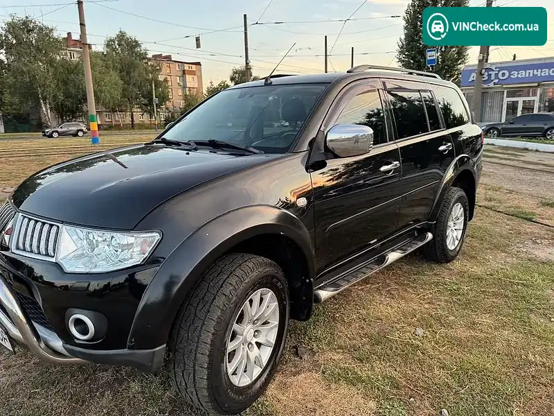Mitsubishi Pajero 2010, фото з оголошення 1 з 14, VIN MMCGYKH40BFZ00598