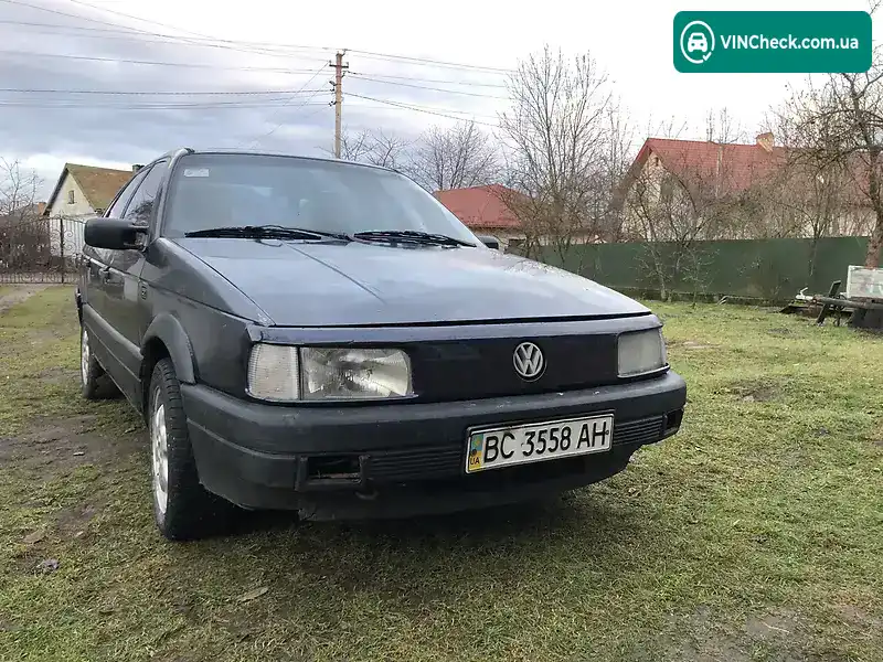 Volkswagen Passat 1988, фото з оголошення 1 з 9, VIN WVWZZZ31ZKE032580