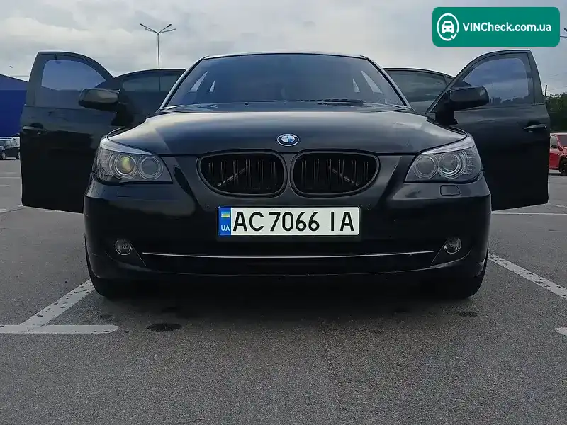 BMW 5 Series 2007, фото з оголошення 1 з 12, VIN WBANV51040B466146