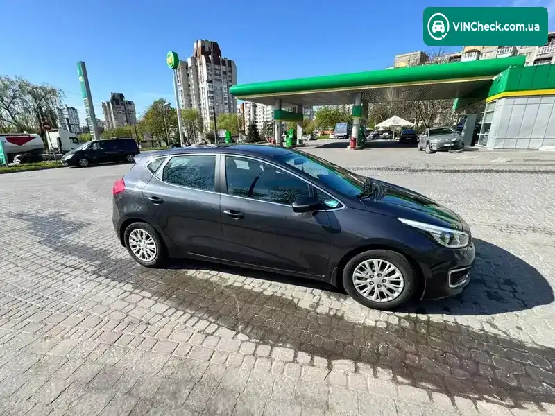Kia Ceed 2017, фото з оголошення 2 з 8, VIN U5YHN512BHL288424