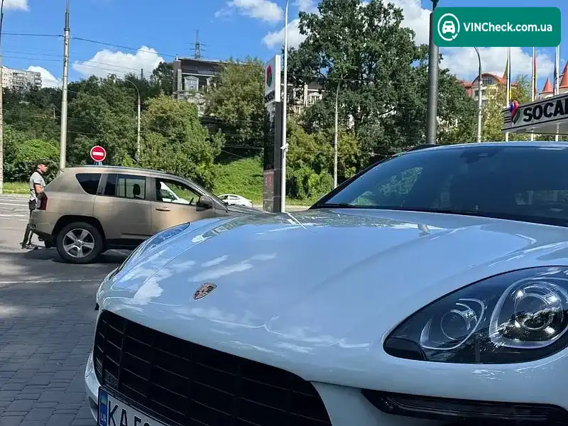 Porsche Macan 2018, фото з оголошення 2 з 3, VIN WP1AA2A55JLB04070