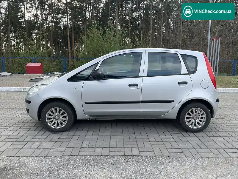 Mitsubishi Colt 2005, фото з оголошення 2 з 16, VIN XMCXNZ34A5F051681