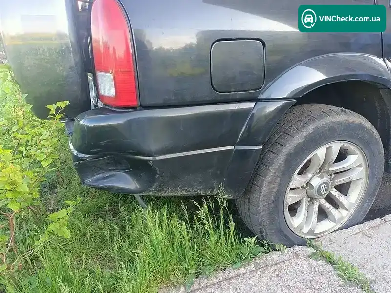 Suzuki Grand Vitara 2006, фото з оголошення 2 з 20, VIN JSAHTX92V00210668