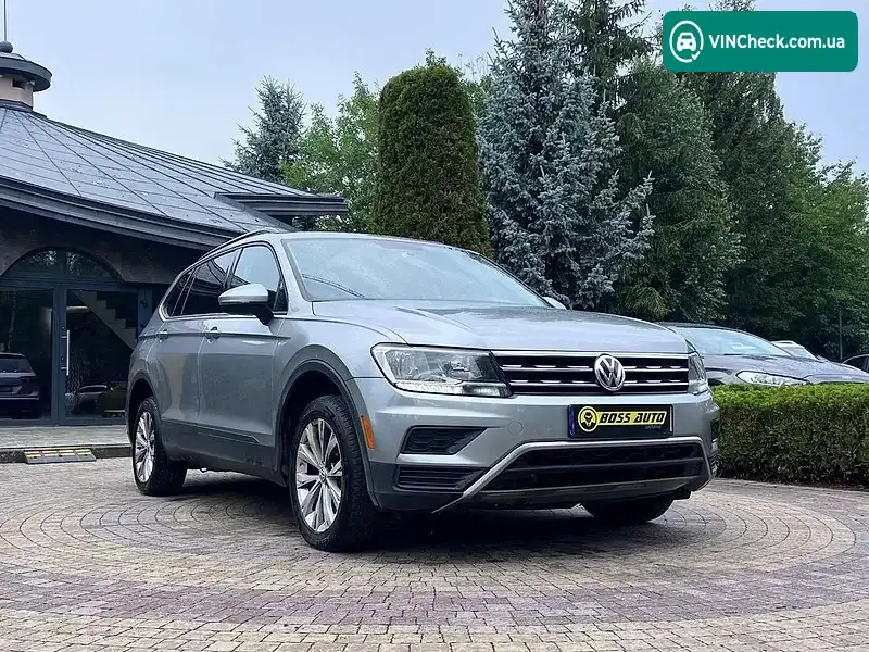 Volkswagen Tiguan 2020, фото з оголошення 1 з 20, VIN 3VV0B7AX0LM139093