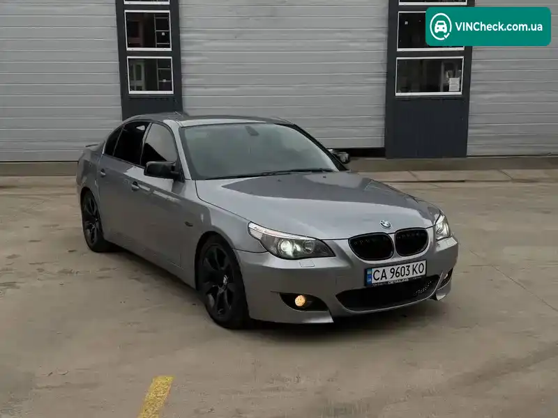 BMW 5 Series 2003, фото з оголошення 1 з 10, VIN WBANA51050B040588