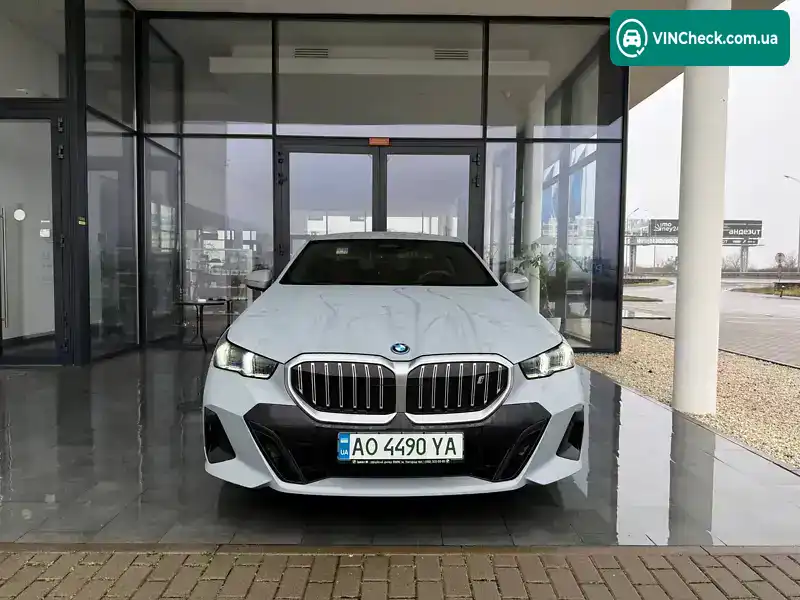 BMW i5 2024, фото з оголошення 2 з 20, VIN WBY31FK090CR73952
