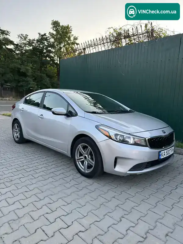 Kia Forte 2018, фото з оголошення 2 з 21, VIN 3KPFL4A72JE249137