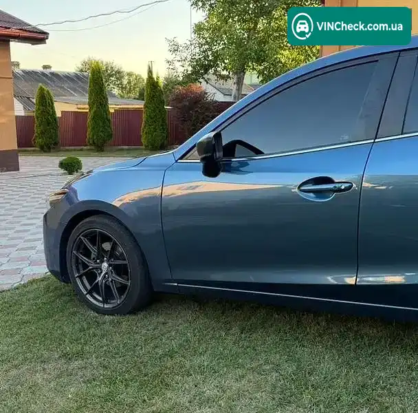 Mazda 3 2018, фото з оголошення 2 з 10, VIN 3MZBN1L34JM267790