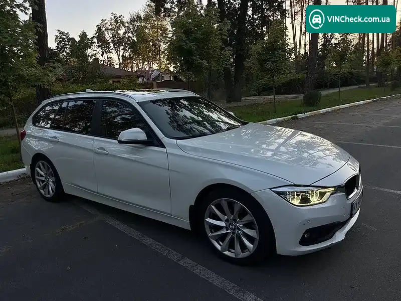 BMW 3 Series 2018, фото з оголошення 2 з 20, VIN WBA8K91010A480475