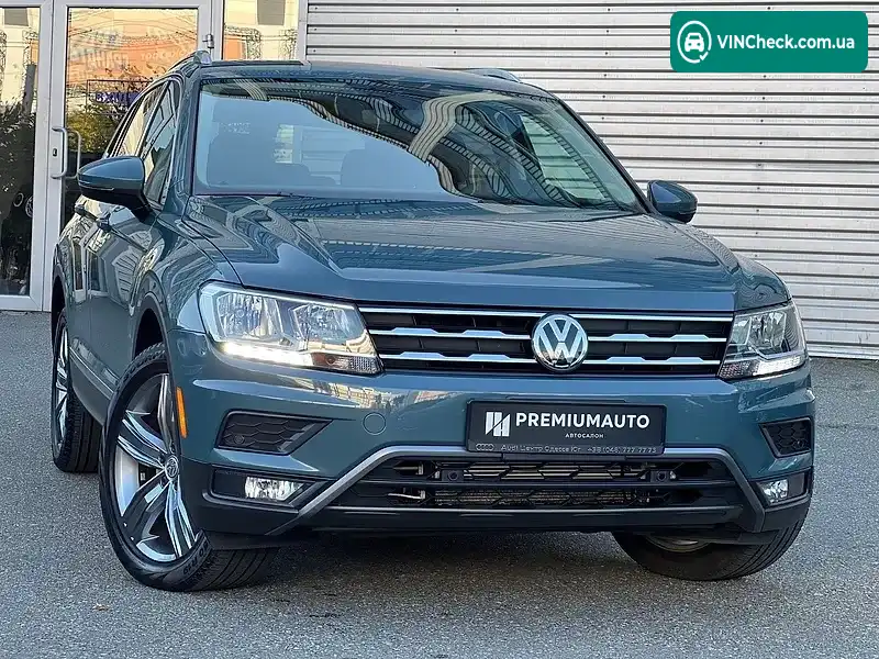 Volkswagen Tiguan 2019, фото з оголошення 1 з 20, VIN 3VV3B7AXXLM041430