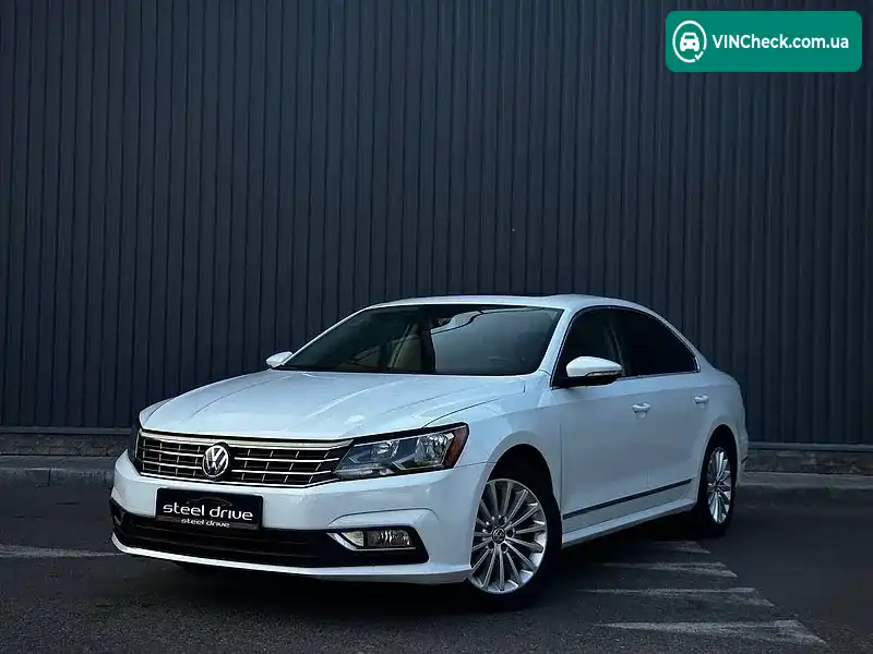 Volkswagen Passat 2016, фото з оголошення 2 з 20, VIN 1VWBT7A3XGC043901