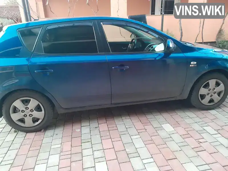 Kia Ceed 2008, фото з оголошення 2 з 10, VIN U5YFF24128L093860