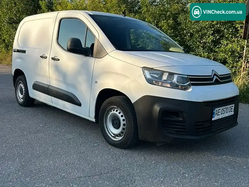 Citroen Berlingo 2019, фото з оголошення 2 з 11, VIN VR7EF9HPAKJ657847