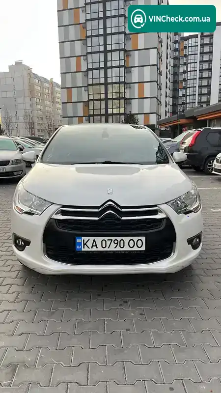 Citroen DS4 2012, фото з оголошення 1 з 15, VIN VF7NX5FEACY549305