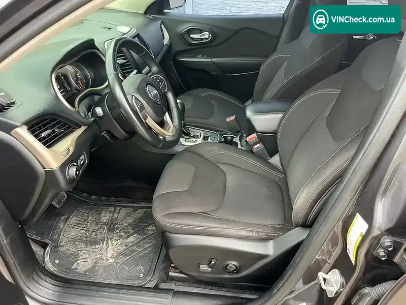 Jeep Cherokee 2016, фото з оголошення 2 з 16, VIN 1C4PJMCS3GW360242