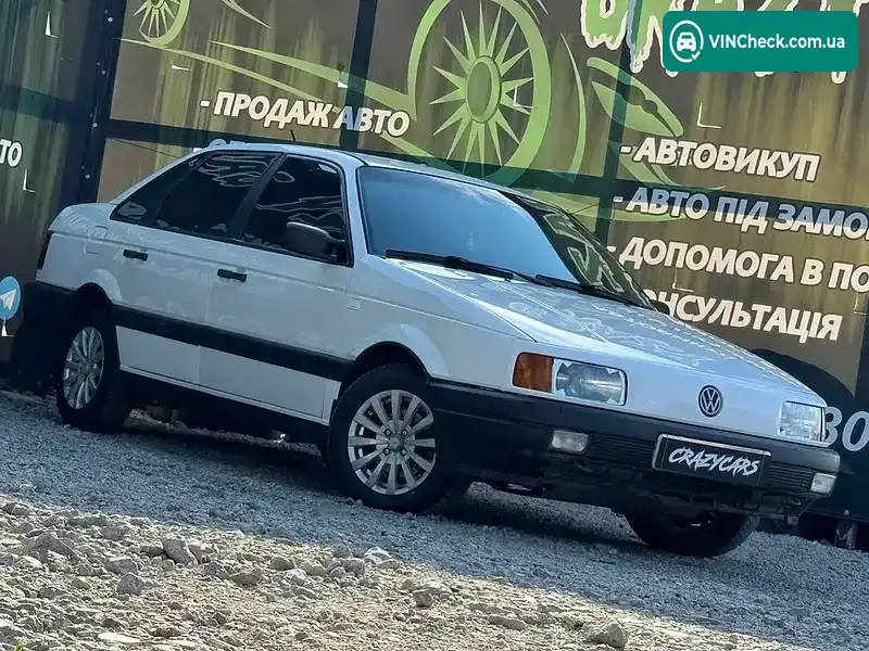 Volkswagen Passat 1988, фото з оголошення 2 з 21, VIN WVW11131ZKE038816