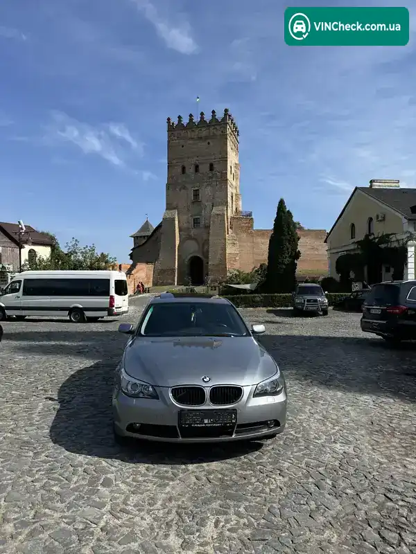 BMW 5 Series 2003, фото з оголошення 1 з 21, VIN WBANA31040B007134