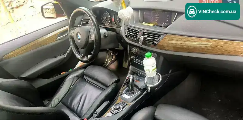 BMW X1 2013, фото з оголошення 1 з 9, VIN WBAVM71030VY62467