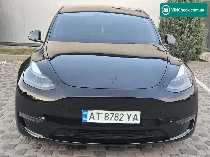 Tesla Model Y 2023, фото з оголошення 2 з 20, VIN 7SAYGAEE6PF870780