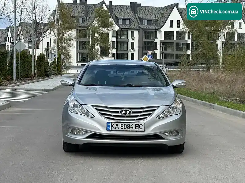 Hyundai Sonata 2010, фото з оголошення 2 з 14, VIN KMHEB41BABA146308