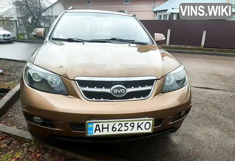 BYD S6 2013, фото з оголошення 1 з 11, VIN LGXC14CGXD1031012