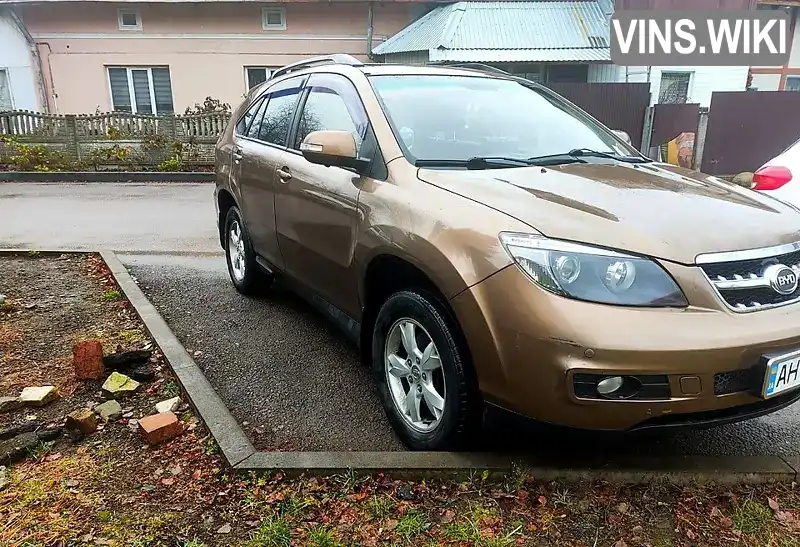 BYD S6 2013, фото з оголошення 2 з 11, VIN LGXC14CGXD1031012
