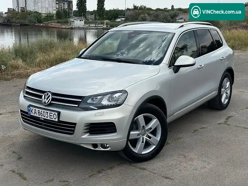 Volkswagen Touareg 2012, фото з оголошення 2 з 20, VIN WVGZZZ7PZDD010181