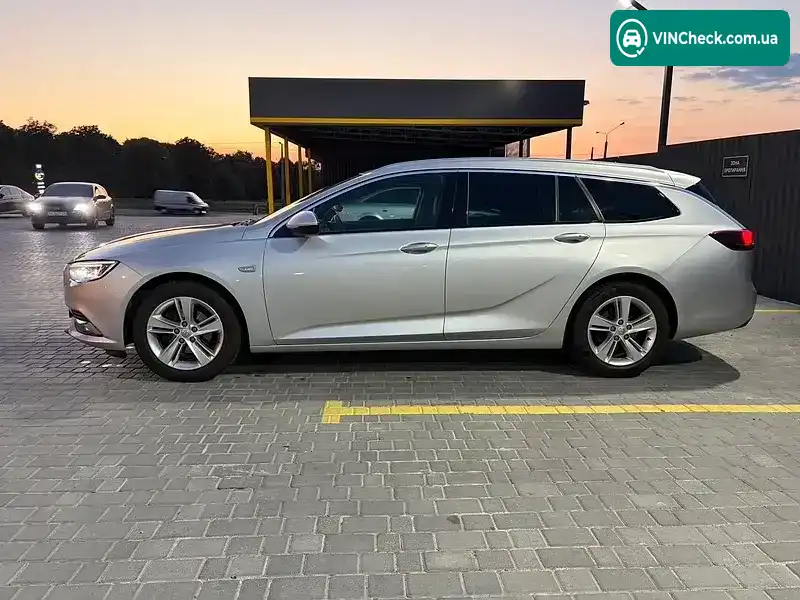 Opel Insignia 2020, фото з оголошення 2 з 16, VIN W0VZT8EF4L1026597