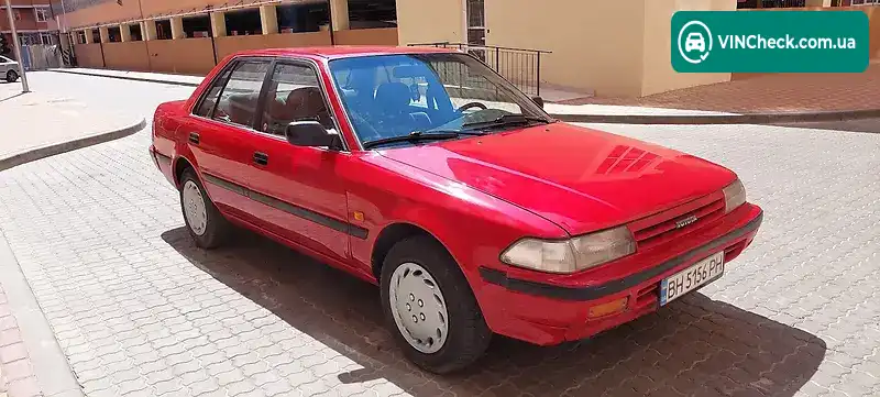 Toyota Carina 1990, фото з оголошення 1 з 16, VIN JT1EAT17100104759