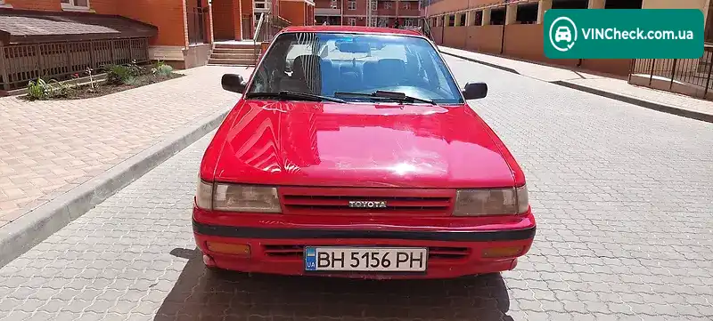 Toyota Carina 1990, фото з оголошення 2 з 16, VIN JT1EAT17100104759