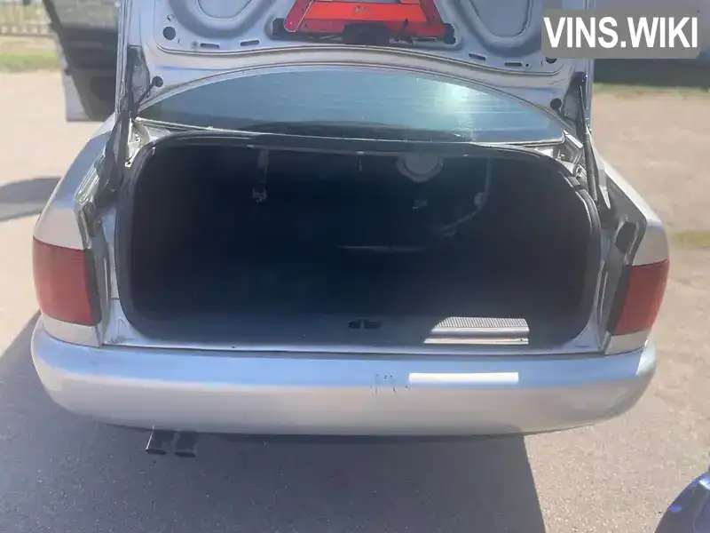 Audi A6 1995, фото з оголошення 2 з 12, VIN WAUZZZ4AZSN021725