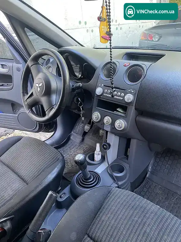 Mitsubishi Colt 2008, фото з оголошення 2 з 5, VIN XMCMNZ34A8F069503