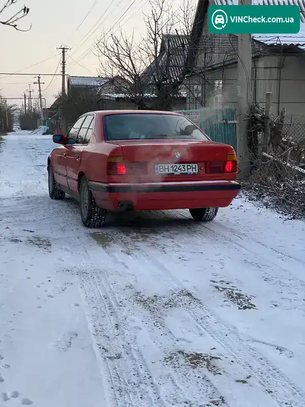 BMW 5 Series 1990, фото з оголошення 2 з 18, VIN WBAHB11030GA70889