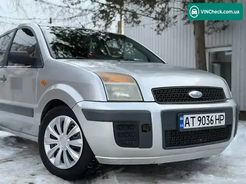Ford Fusion 2006, фото з оголошення 2 з 15, VIN WF0UXXGAJU6Y78714