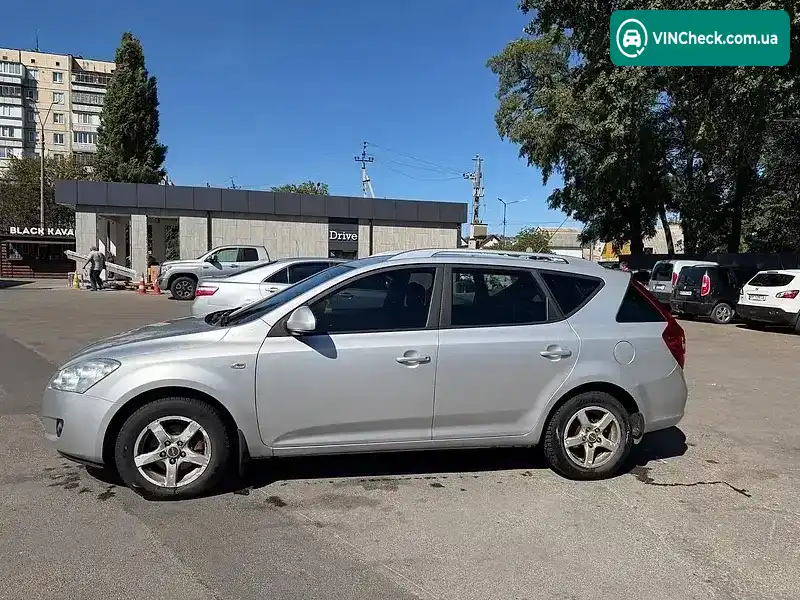 Kia Ceed 2008, фото з оголошення 1 з 5, VIN U5YFF52429L090966
