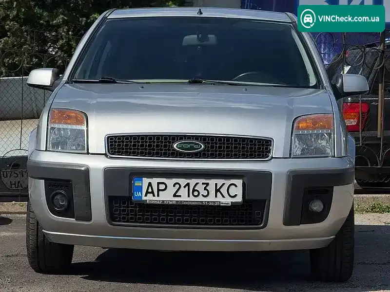 Ford Fusion 2005, фото з оголошення 2 з 9, VIN WF0UXXGAJU5D58011