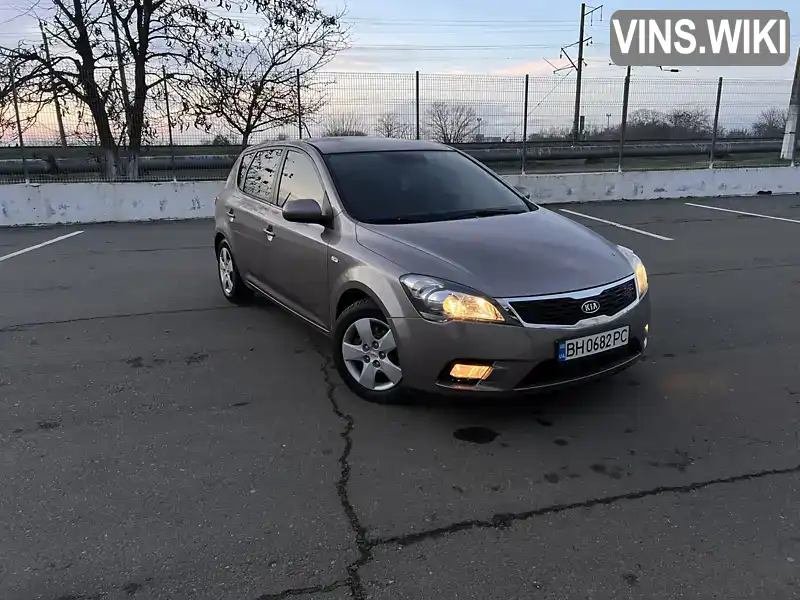 Kia Ceed 2009, фото з оголошення 1 з 12, VIN U5YHB511AAL213355