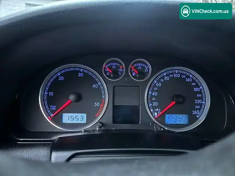 Volkswagen Passat 2001, фото з оголошення 1 з 13, VIN WVWZZZ3BZ1P074864