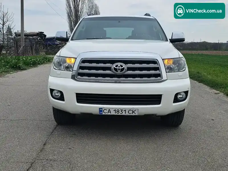 Toyota Sequoia 2010, фото з оголошення 2 з 17, VIN 5TDDW5G13AS034427