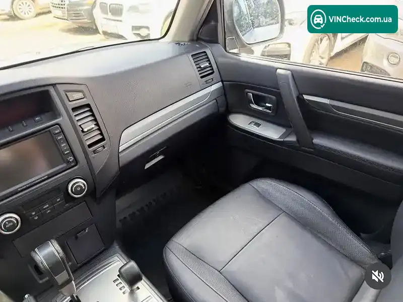 Mitsubishi Pajero Wagon 2007, фото з оголошення 1 з 20, VIN JMALYV98W7J000419