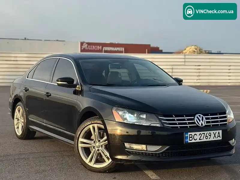 Volkswagen Passat 2015, фото з оголошення 2 з 20, VIN 1VWCV7A33FC086036