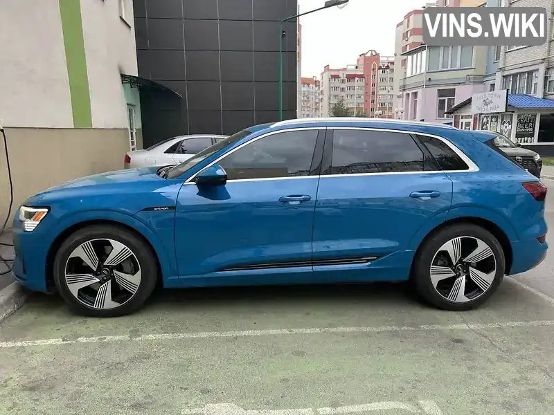 Audi e-tron 2019, фото з оголошення 1 з 3, VIN WA1LAAGE0KB006352