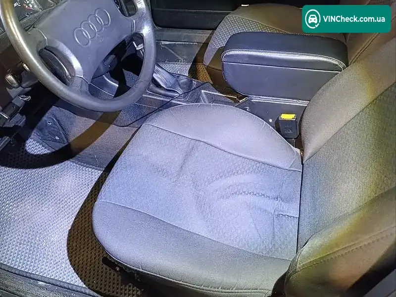 Audi 80 1991, фото з оголошення 2 з 20, VIN WAUZZZ8AZMA249536