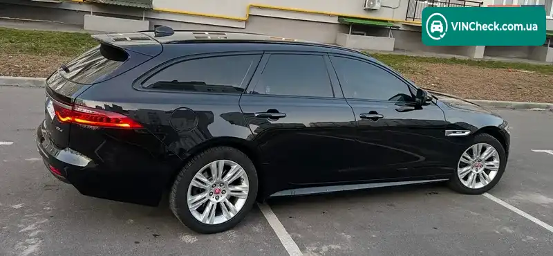 Jaguar XF 2019, фото з оголошення 2 з 20, VIN SAJBB2BN1KCY79356