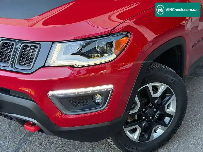 Jeep Compass 2018, фото з оголошення 2 з 16, VIN 3C4NJDDBXJT284280