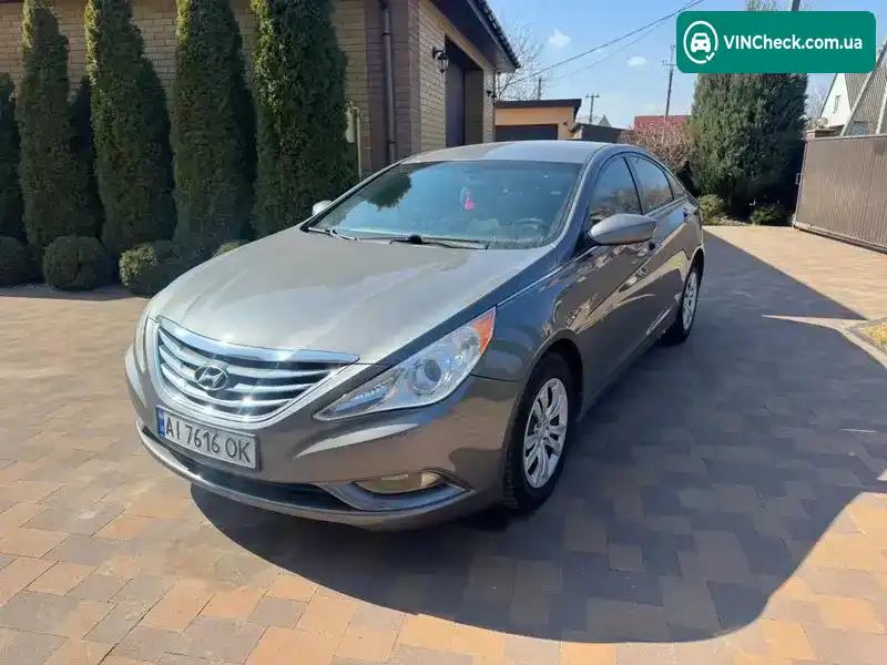 Hyundai Sonata 2012, фото з оголошення 2 з 14, VIN 5NPEB4AC8DH586083