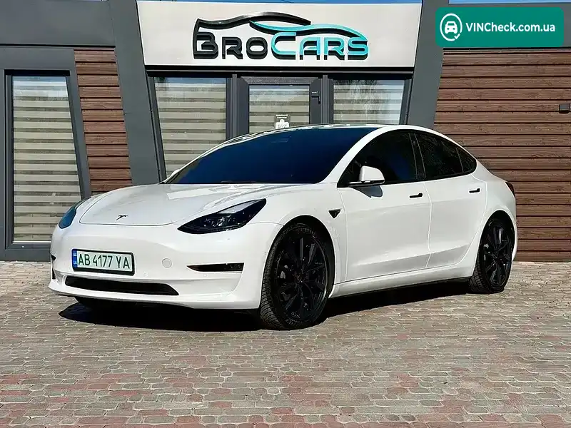 Tesla Model 3 2021, фото з оголошення 1 з 20, VIN 5YJ3E1EB3NF112038