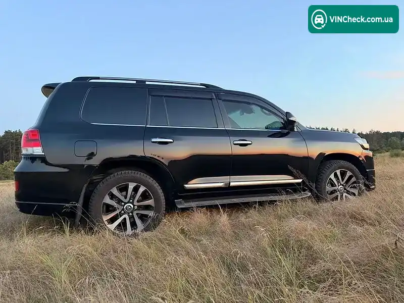 Toyota Land Cruiser 2017, фото з оголошення 1 з 20, VIN JTMCV02J004232014